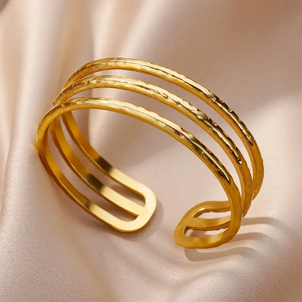 Luxury Vintage Gold Cuff