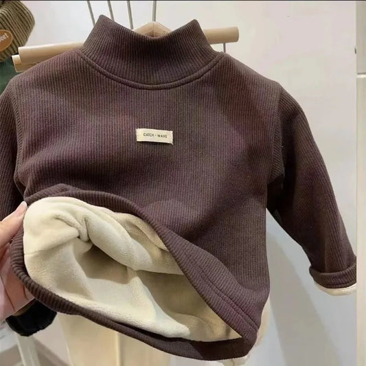 MiniMock Neck Tee