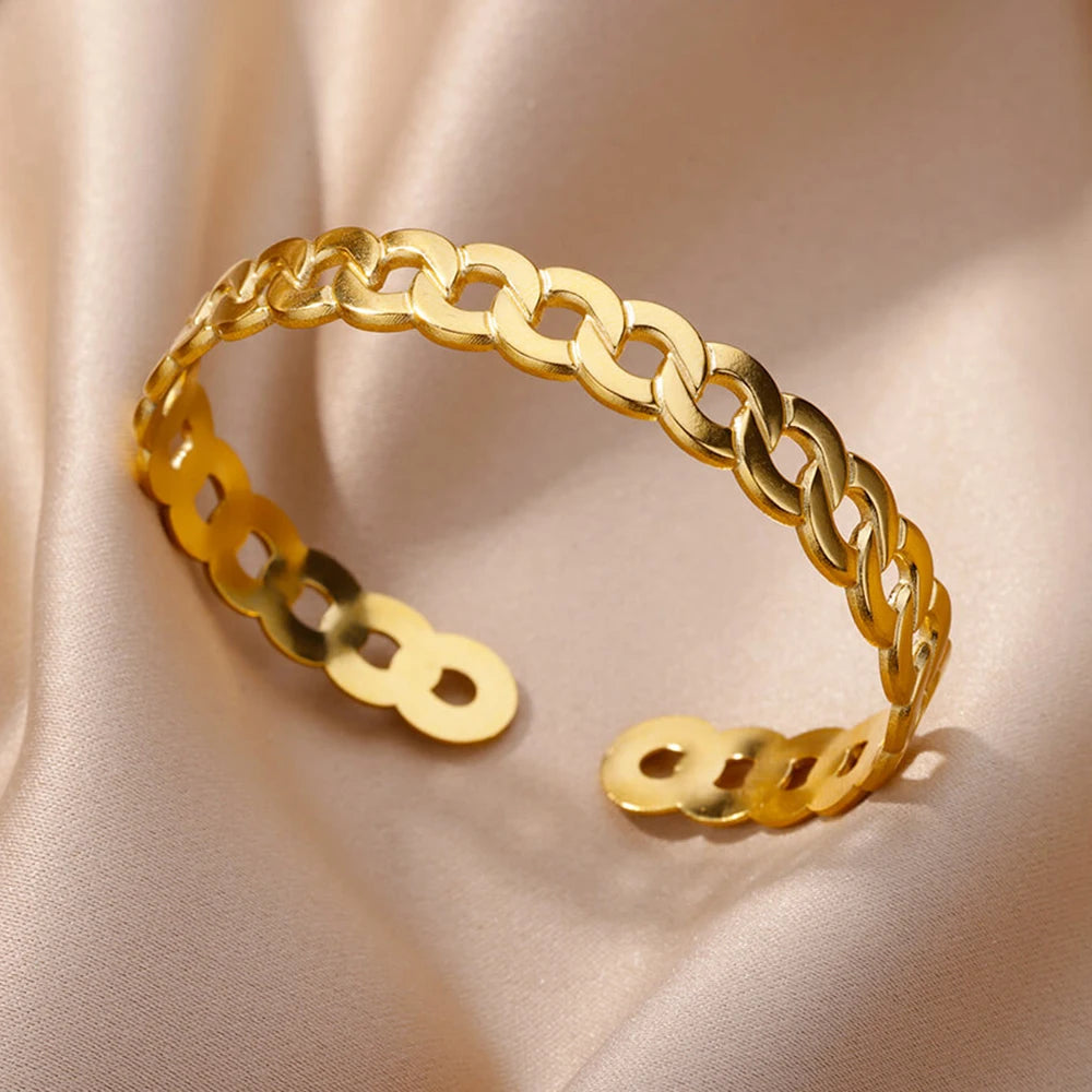 Luxury Vintage Gold Cuff