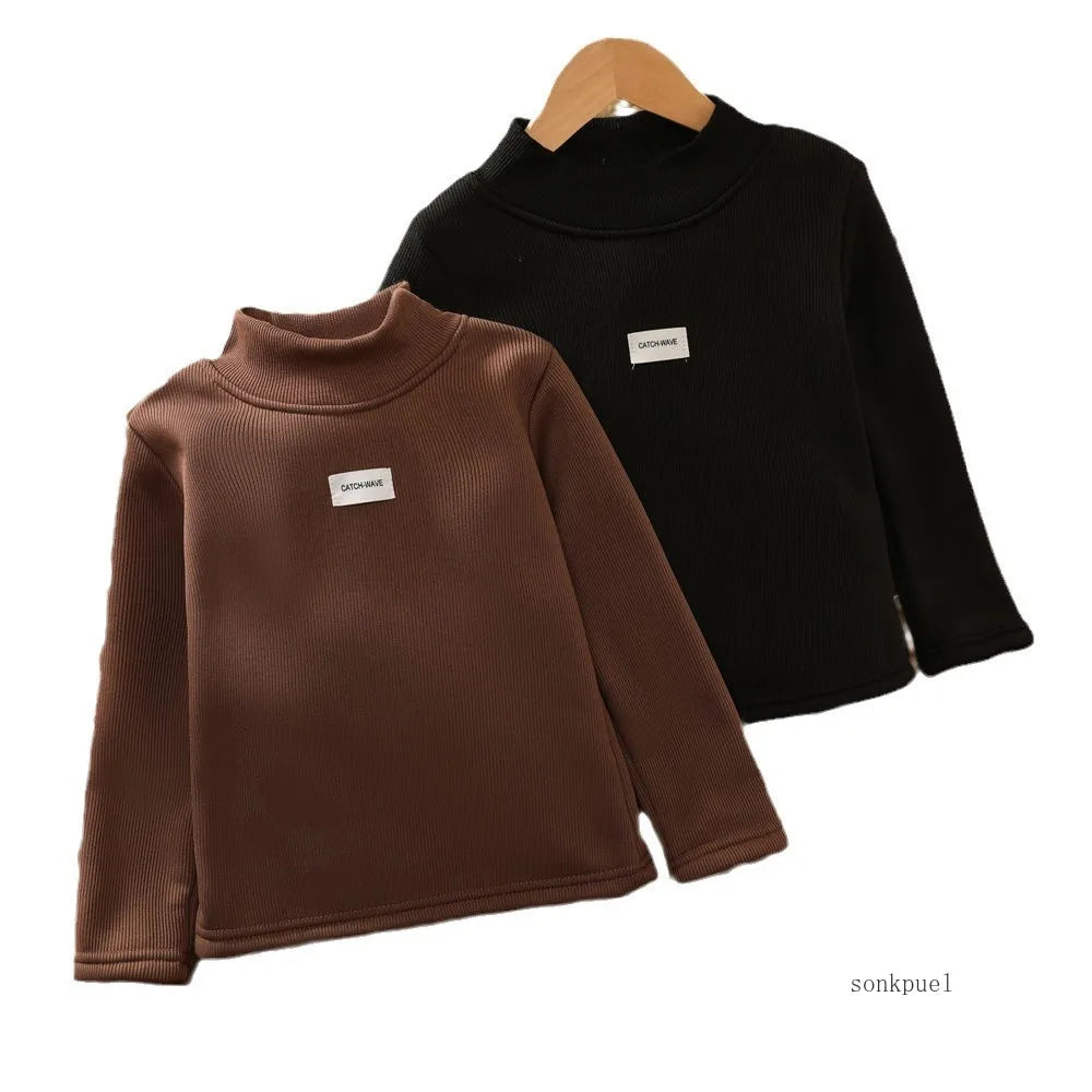 MiniMock Neck Tee