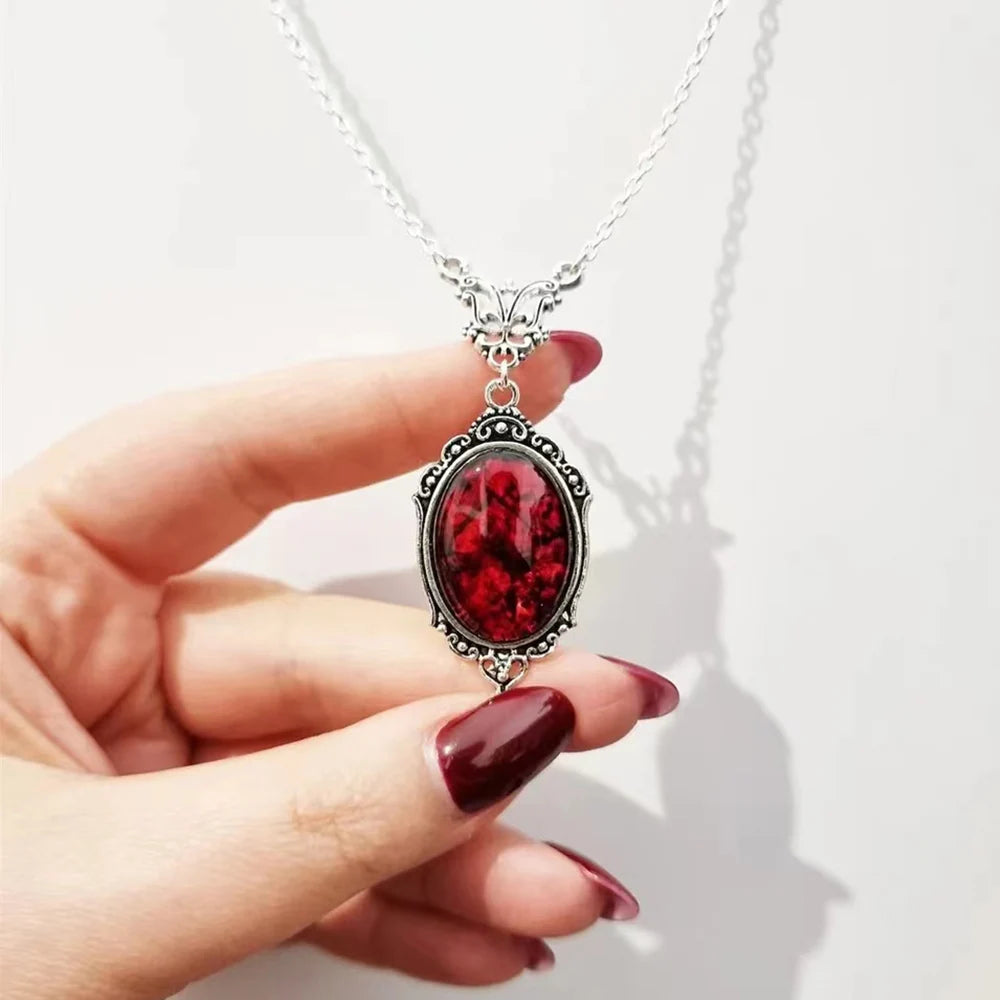 Vintage Red Stone Pendant Necklace